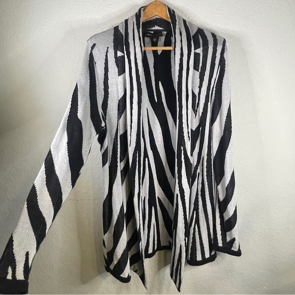 DANA Buchman Zebra Open Front Cardigan Black and White Size Large - Picture 4 of 10